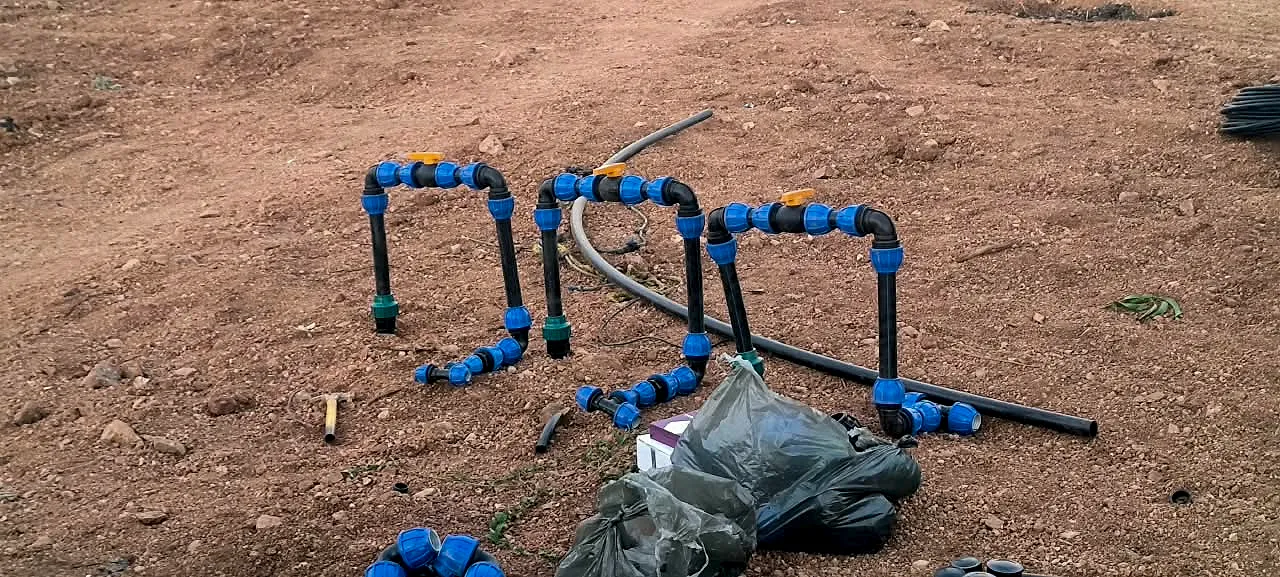 Kits de ligação da rede de rega, prontos para instalar